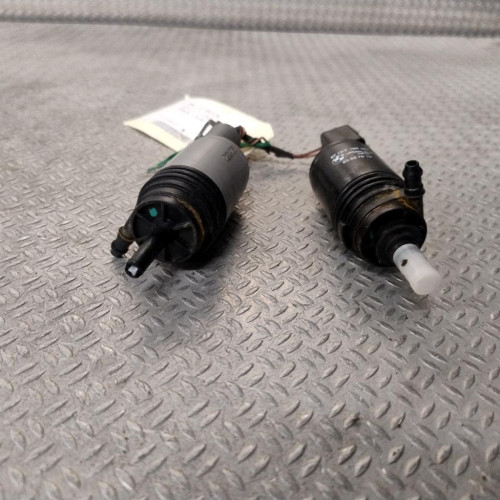 Pompe lave-glace avant Bmw 1 118 d (2004-2007) 5 portes