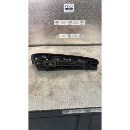 Feu arrière droit Ford FOCUS C-MAX 1.8 tdci (2005-2007) 5 portes