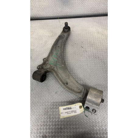 Triangle inf avd Opel INSIGNIA A Sports Tourer 2.0 cdti (2008-2015)