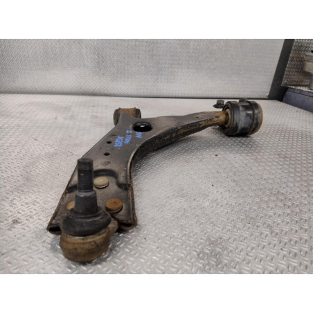 Triangle inf avd Ford FOCUS II 1.8 tdci (2005-2012)