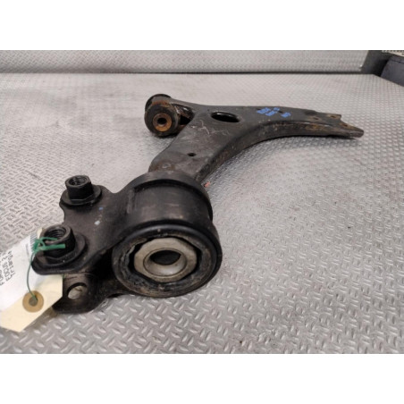 Triangle inf avg Ford FOCUS II 1.8 tdci (2005-2012)
