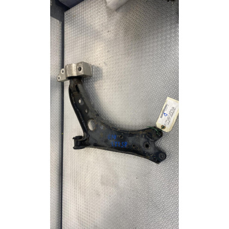 Triangle inf avg Vw GOLF PLUS V 1.9 tdi (2005-2009) 5 portes