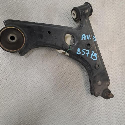 Triangle inf avd Opel CORSA E 1.4 (2014)