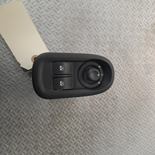 Commande lève-glace porte avant gauche RENAULT MASTER 3  MASTER 3 PHASE 2