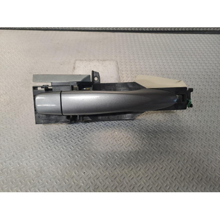 Poignee ext porte ard Nissan QASHQAI II SUV 1.6 dci (2013)