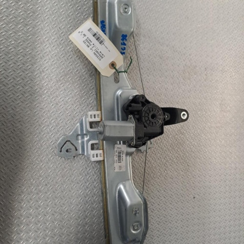 Mecanisme leve-glace arrière droit Nissan QASHQAI II SUV 1.6 dci (2013)