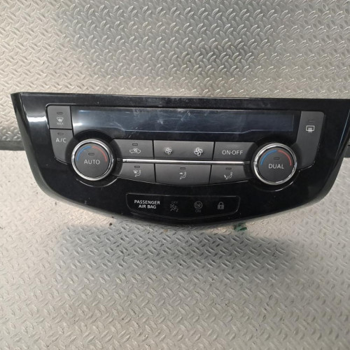 Commande de chauffage Nissan QASHQAI II SUV 1.6 dci (2013)