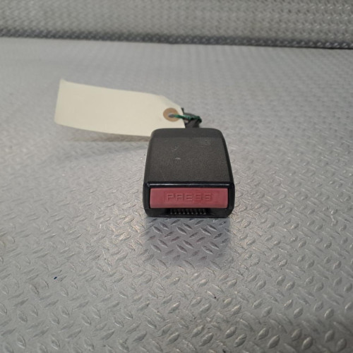 Ancrage ceinture centrale avant RENAULT MASTER 3  MASTER 3 PHASE 2