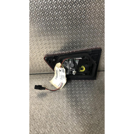 Feu arrière interieur gauche Renault CLIO IV 1.5 dci 75 (2012) 5 portes