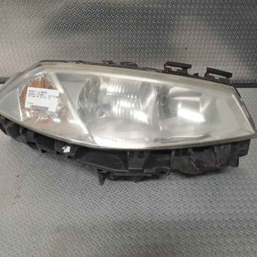 Phare droit Renault MEGANE II A trois volumes 1.5 dci (2004-2010)