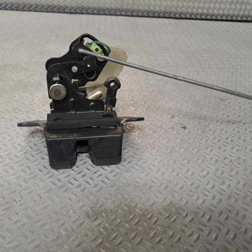Moteur electrique de hayon-coffre Kia PICANTO 1.1 (2004-2011)