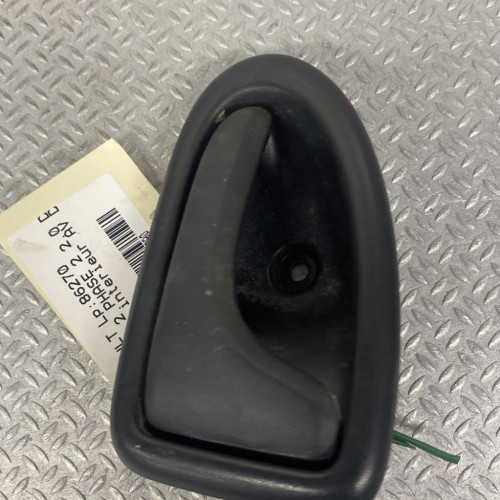 Poignee int porte avd Renault TRAFIC II Camionnette 2.0 dci 90 (2006)