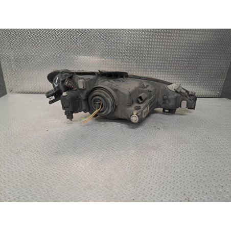 Phare gauche Peugeot 206 3-5 portes 1.6 16v (2000-2009) 3 portes