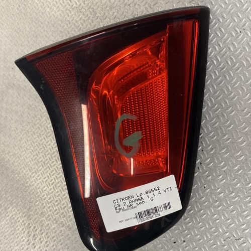Feu arrière interieur gauche Citroën C3 II 1.4 vti 95 (2009)