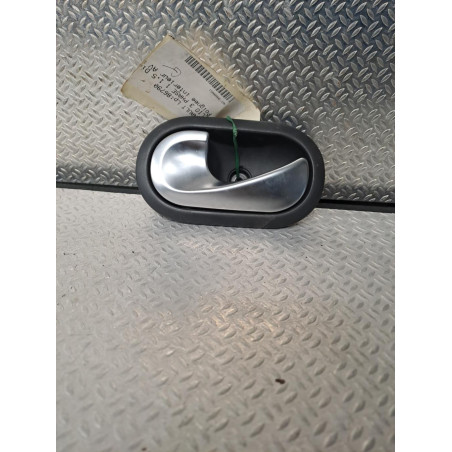 Poignee int porte avg Renault CLIO III 1.5 dci (2005-2012) 5 portes