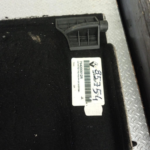 Tablette plage arrière RENAULT MEGANE 3  0
