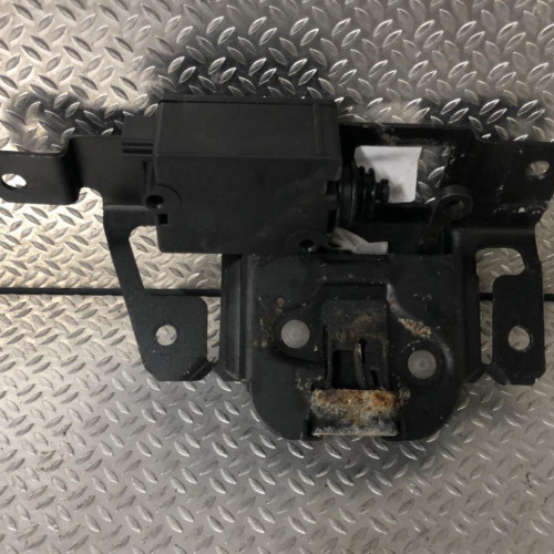 Moteur electrique de hayon-coffre Bmw 3 Touring 320 i (1999-2000)