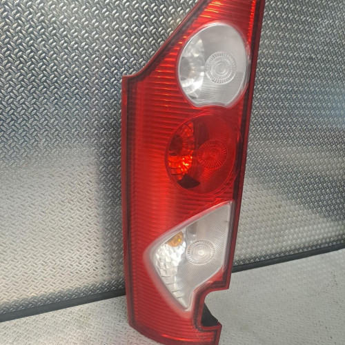 Feu arrière droit Renault KANGOO Express 1.5 dci 85 (2008)